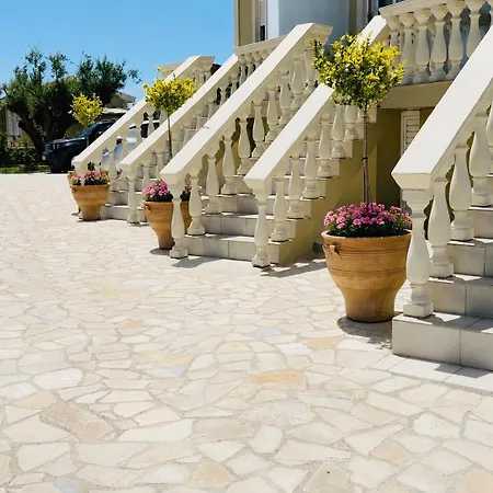 Solomos Apartman *